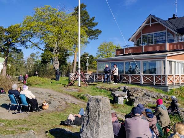 Gökotta på Köpmanberget:  Morgongudstjänst och picknik på Kristi&nbsp;Himmelsfärdsdag